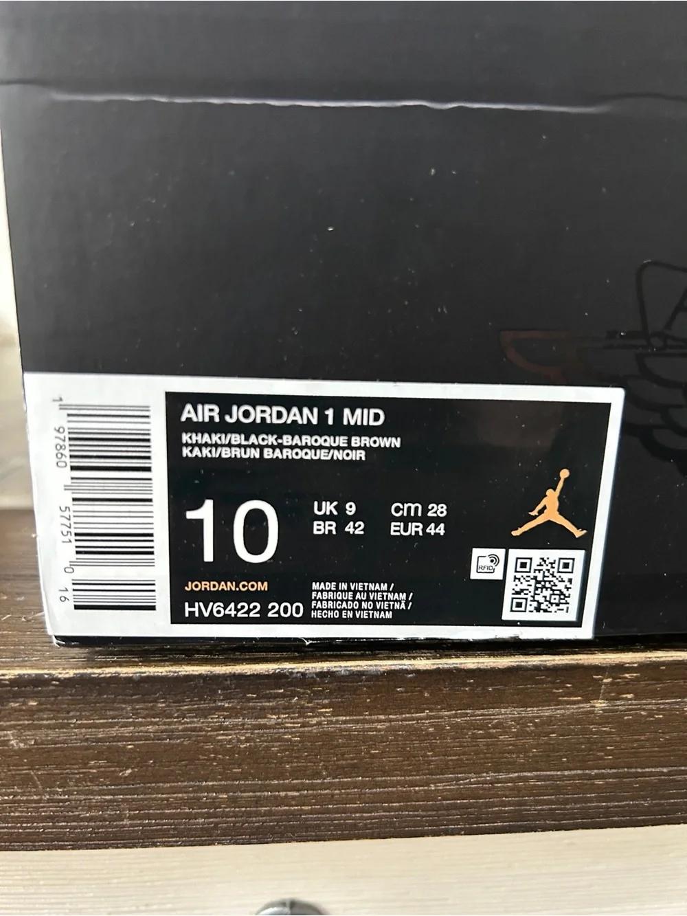 Jordan 1 Mid ‘Khaki Baroque Brown’